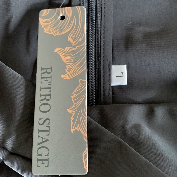 Retro Stage butterfly dress. Size L. - Picture 3 of 5